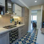 Liliana - Corallo - Trilocale Elegante Con Balcone Vista Mare - Accesso Diretto דירה וואריגוטי
