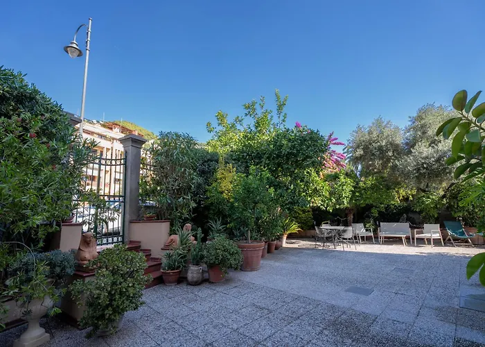 Liliana - Corallo - Trilocale Elegante Con Balcone Vista Mare - Accesso Diretto Apartamento *